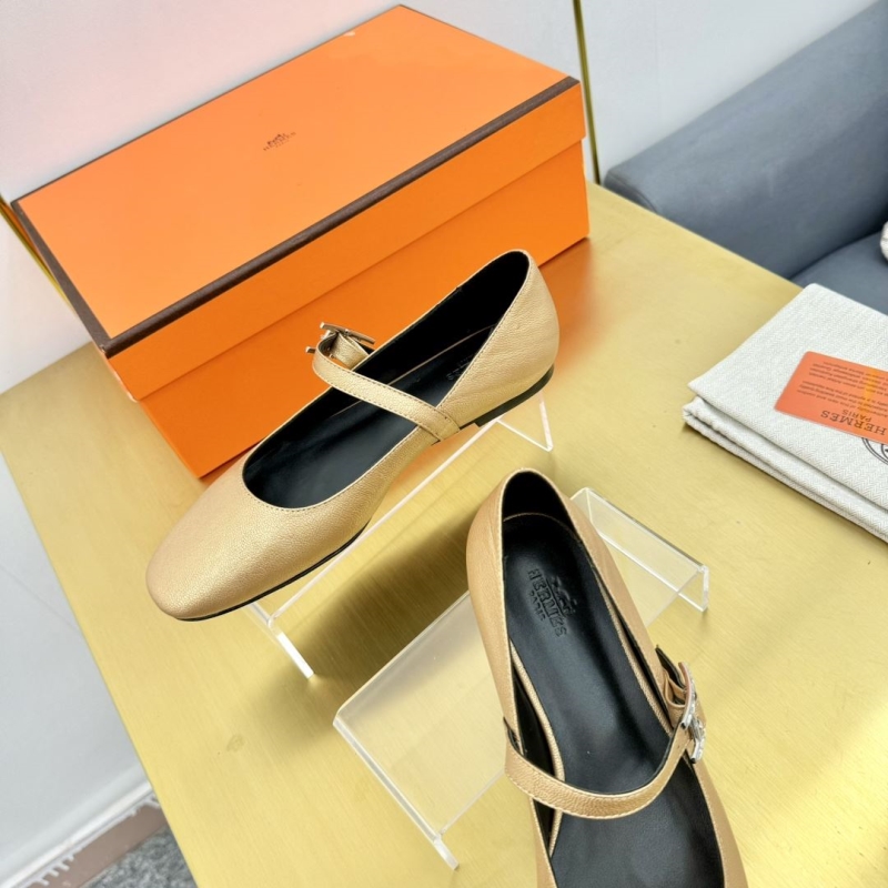 Hermes flat shoes